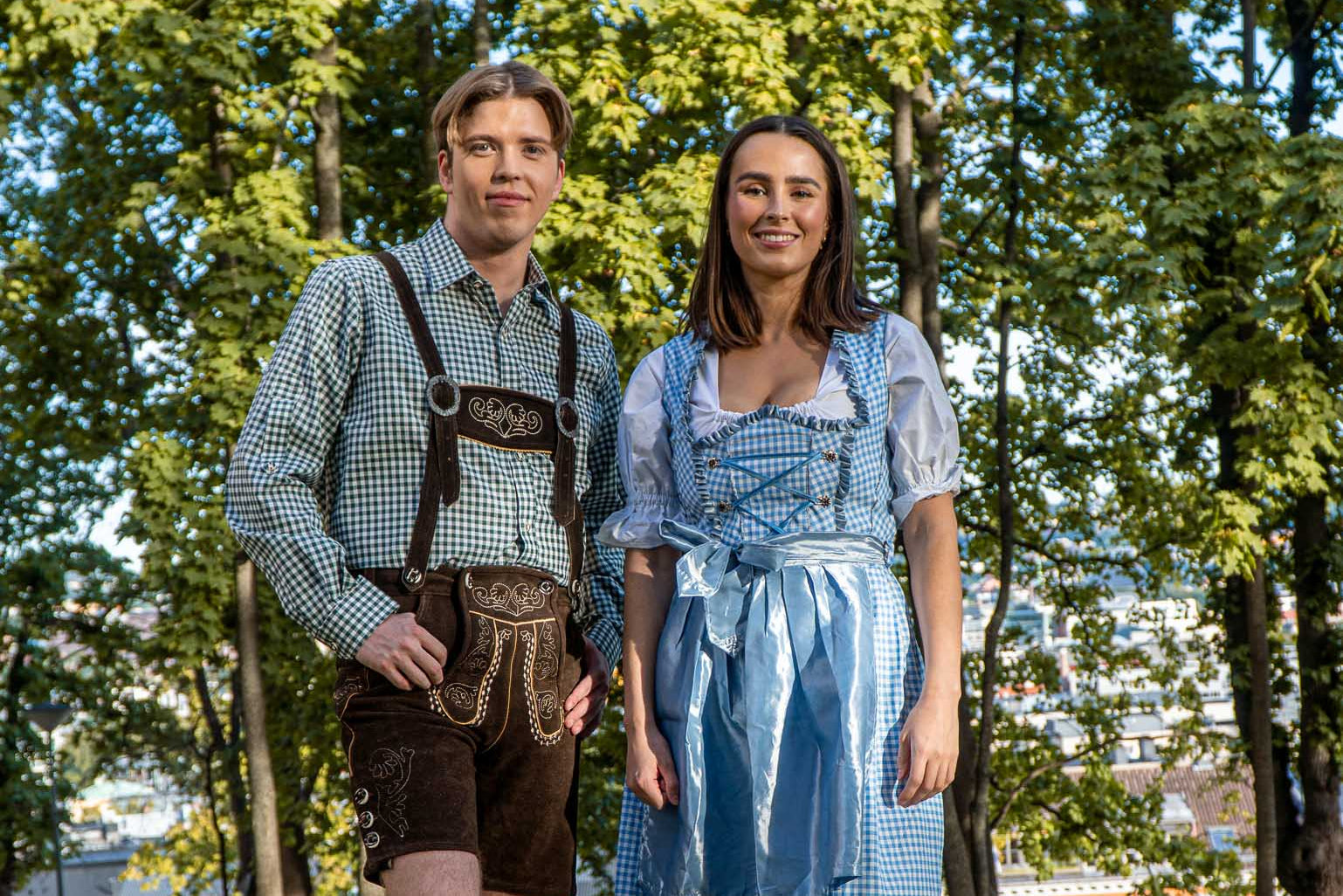 Slik finner du riktig størrelse på dirndl og lederhose