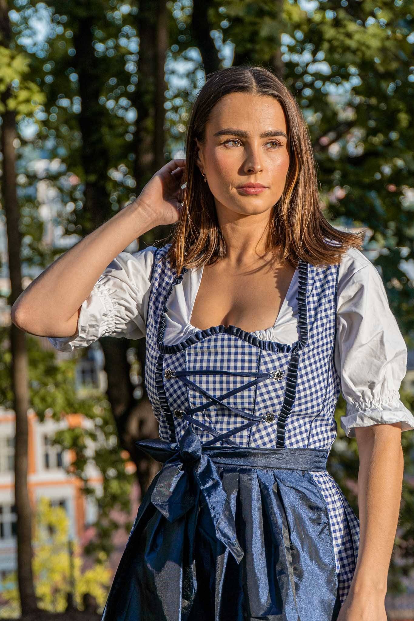 Bertha Dirndl • Mørk Blå • Bomull