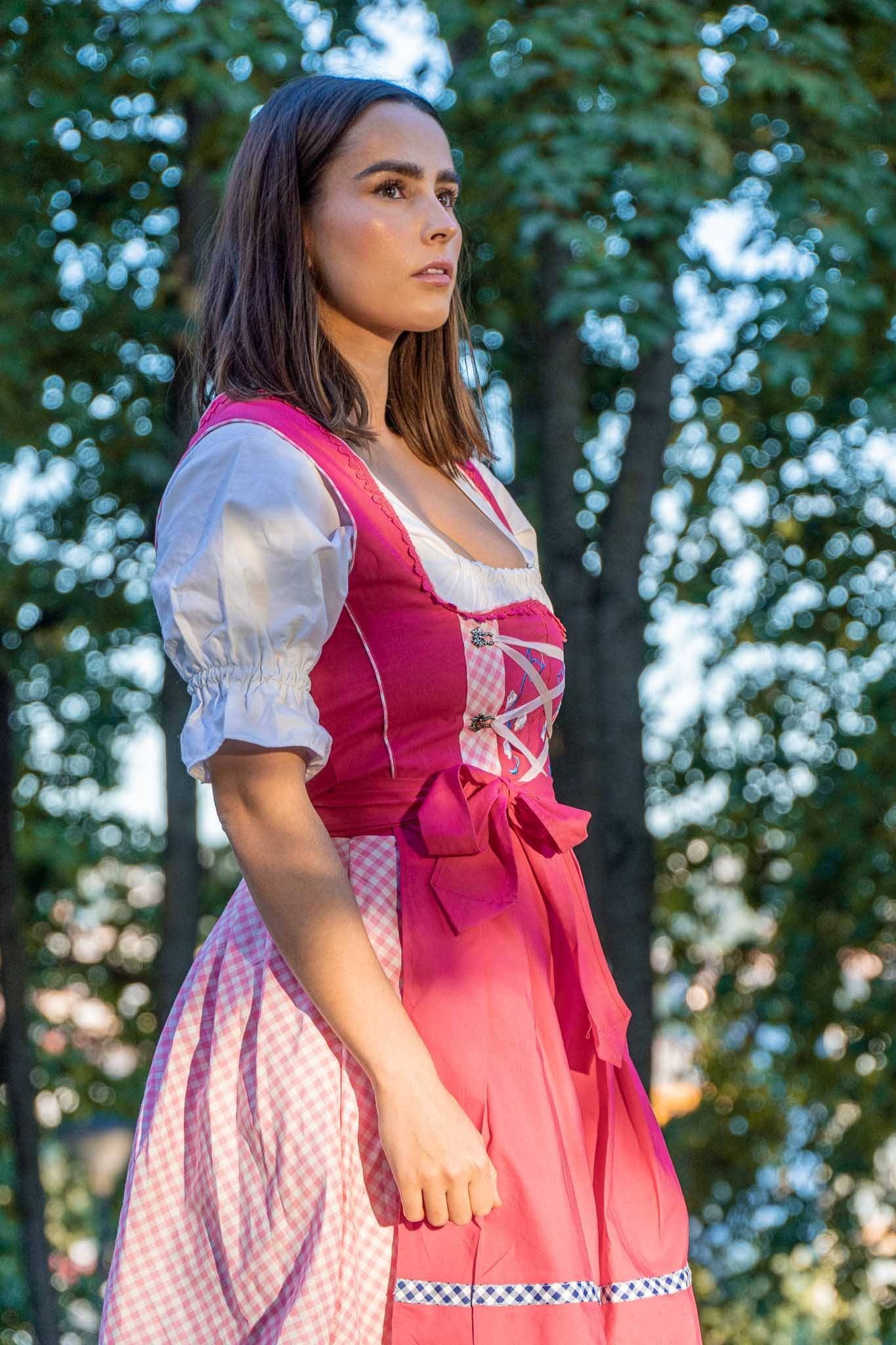 Erika Dirndl • Sterk Rosa • Bomull