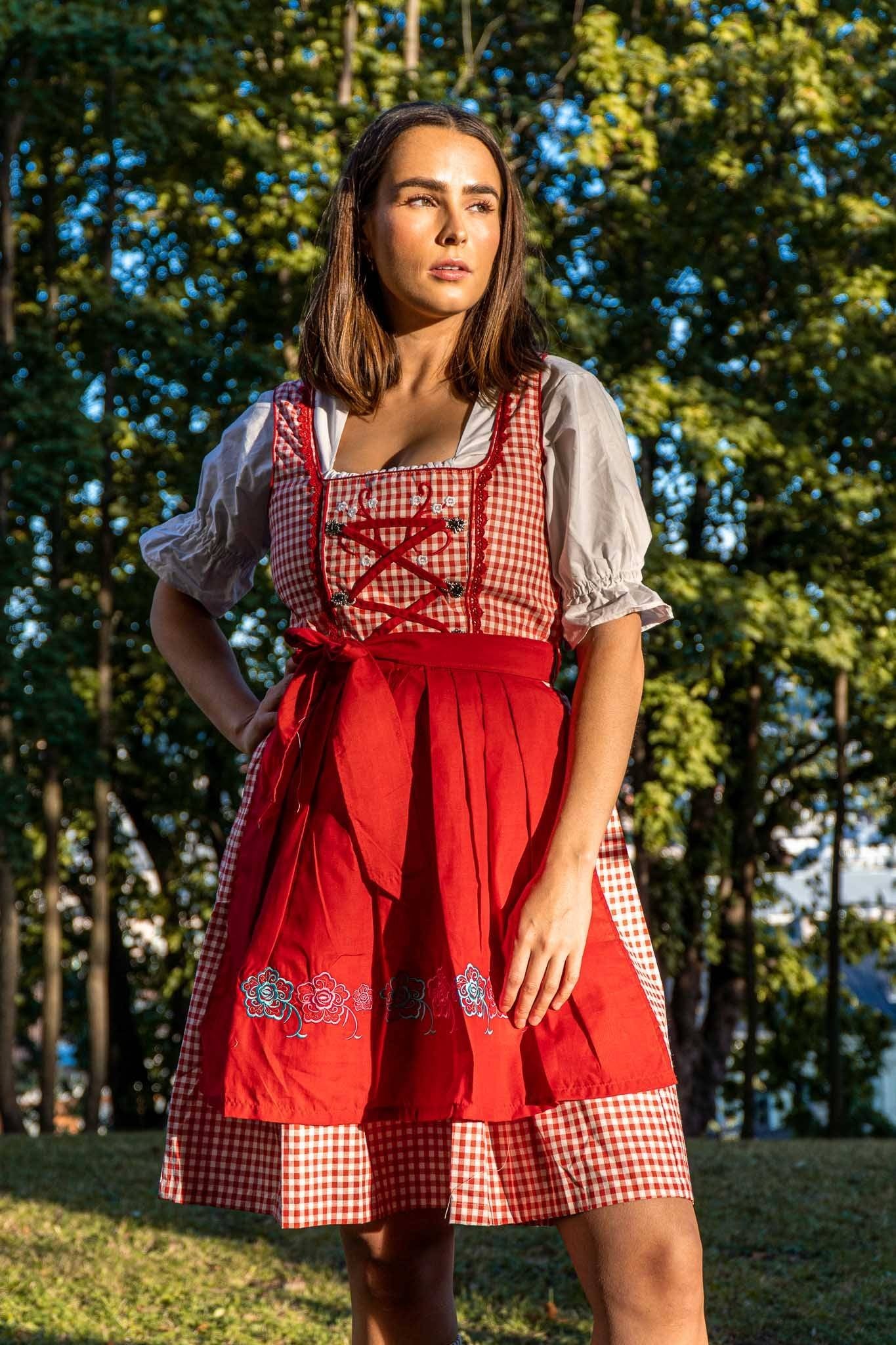 Marie Dirndl • Rød • Bomull