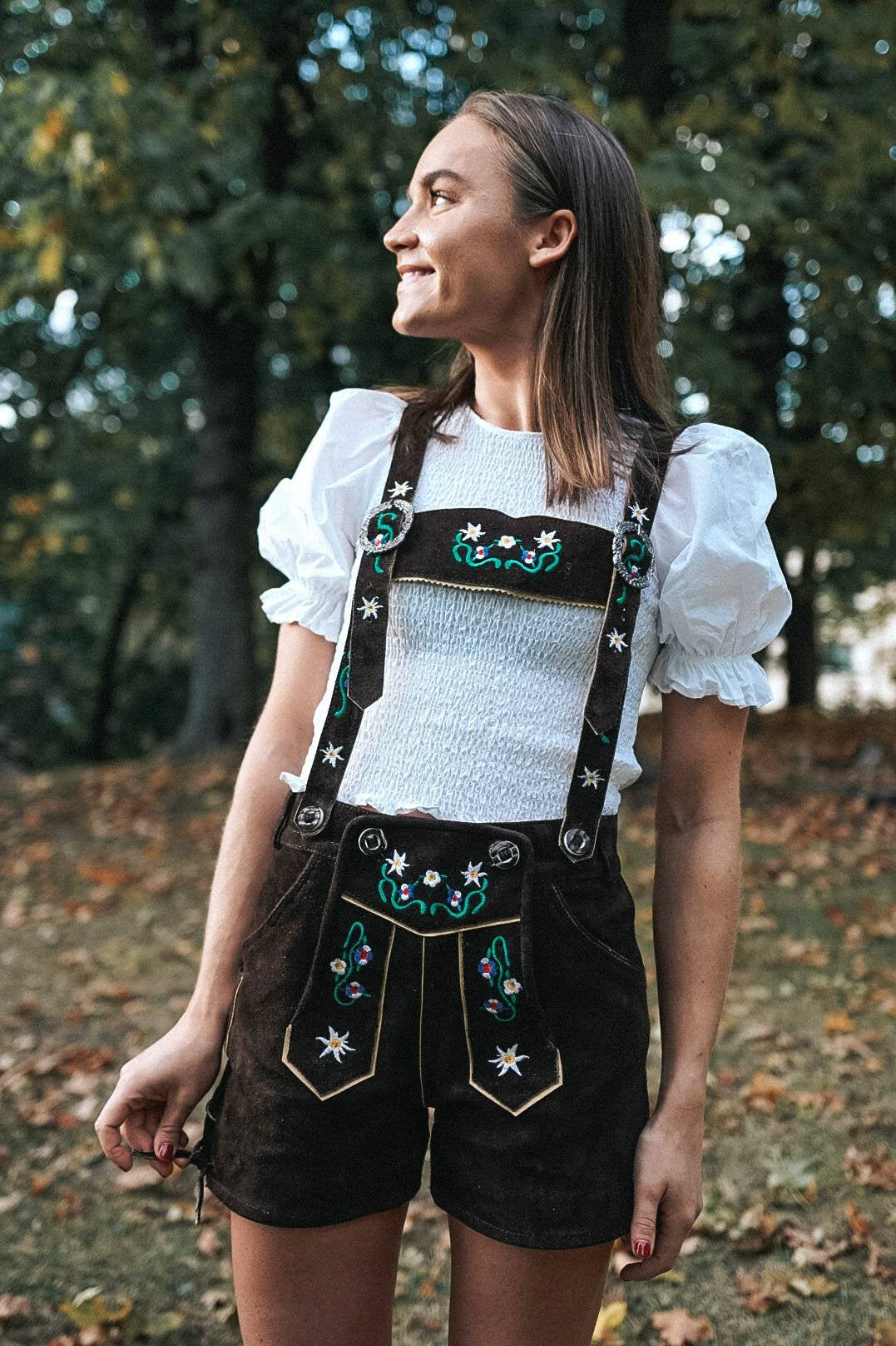 Anna Lederhose • Kort • Mørk Brun • Semsket Skinn