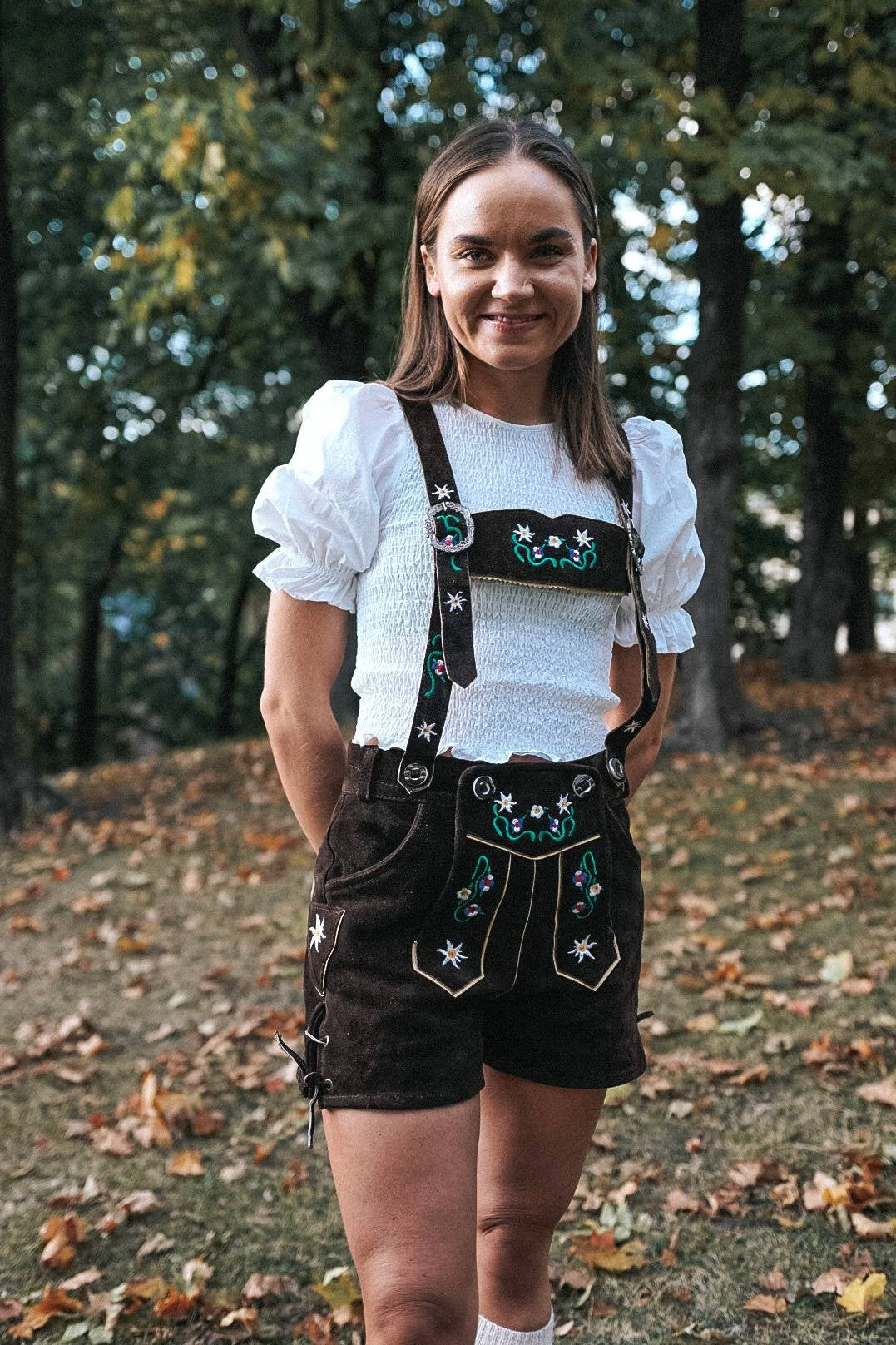 Anna Lederhose • Kort • Mørk Brun • Semsket Skinn